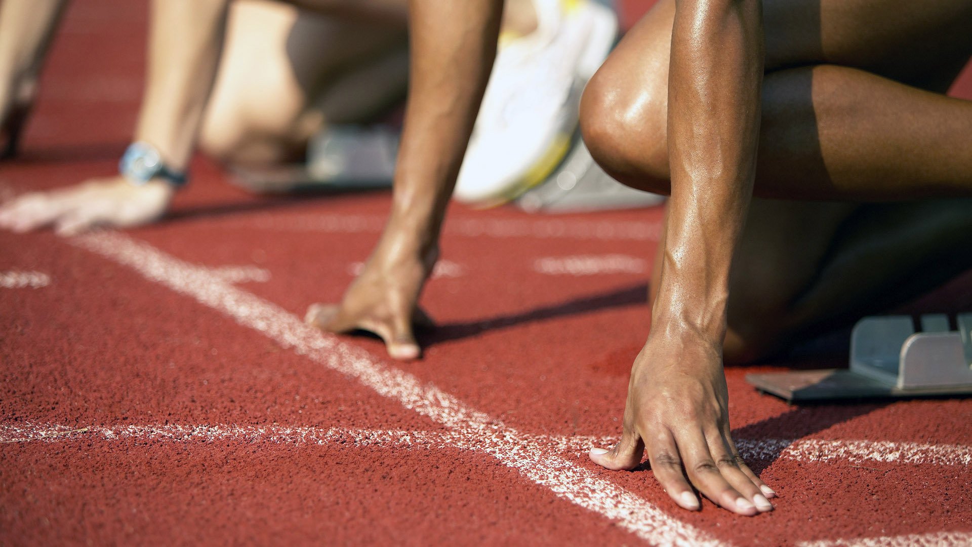 开云在线赛事平台-银色王朝的新王，当皮亚斯特里扛起迈凯伦击败索伯时，梅赛德斯在挣扎什么？