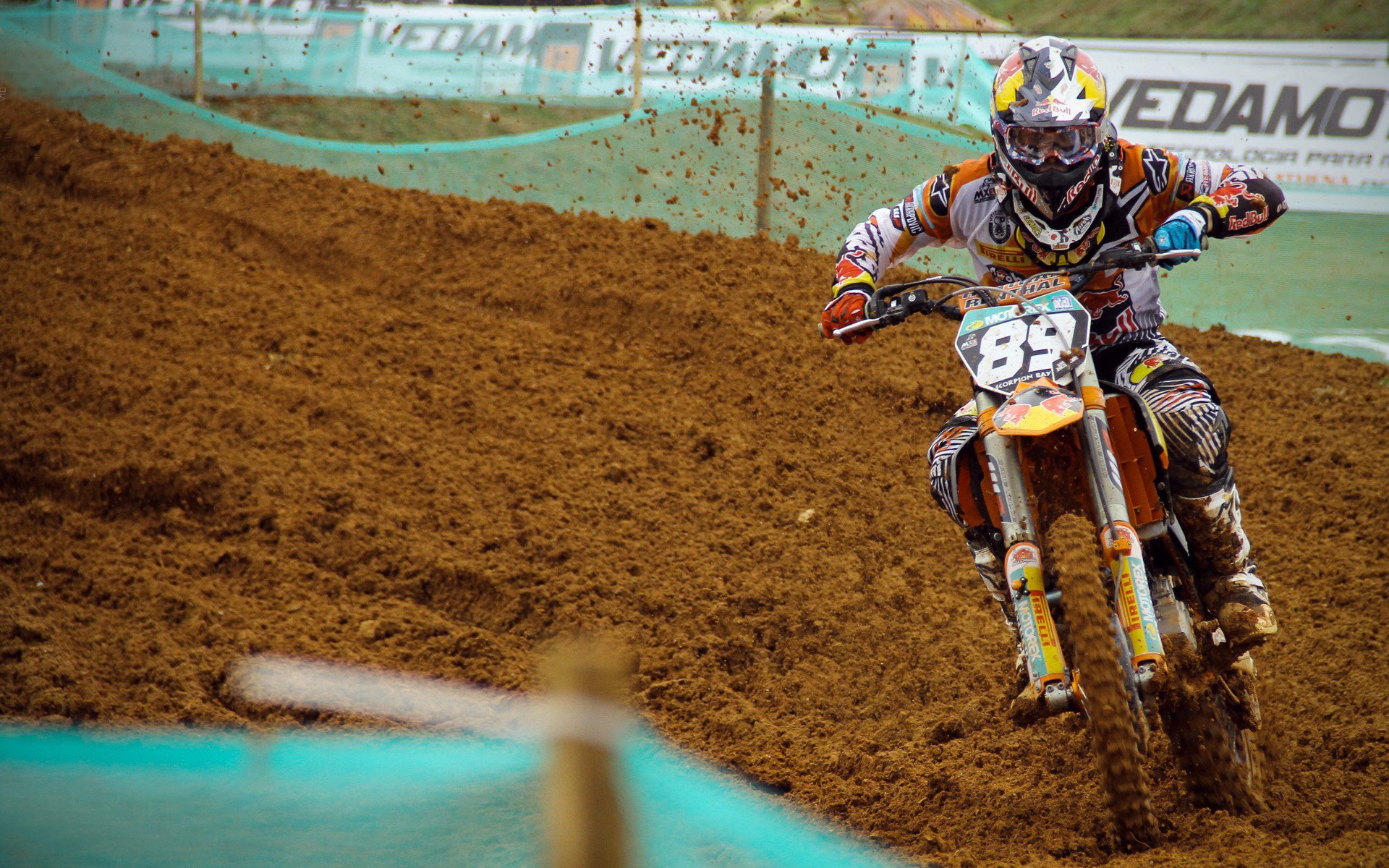 开云体育官方网站-维斯塔潘的沉默反击，迈凯伦绝杀红牛，F1新王朝序幕的转折点